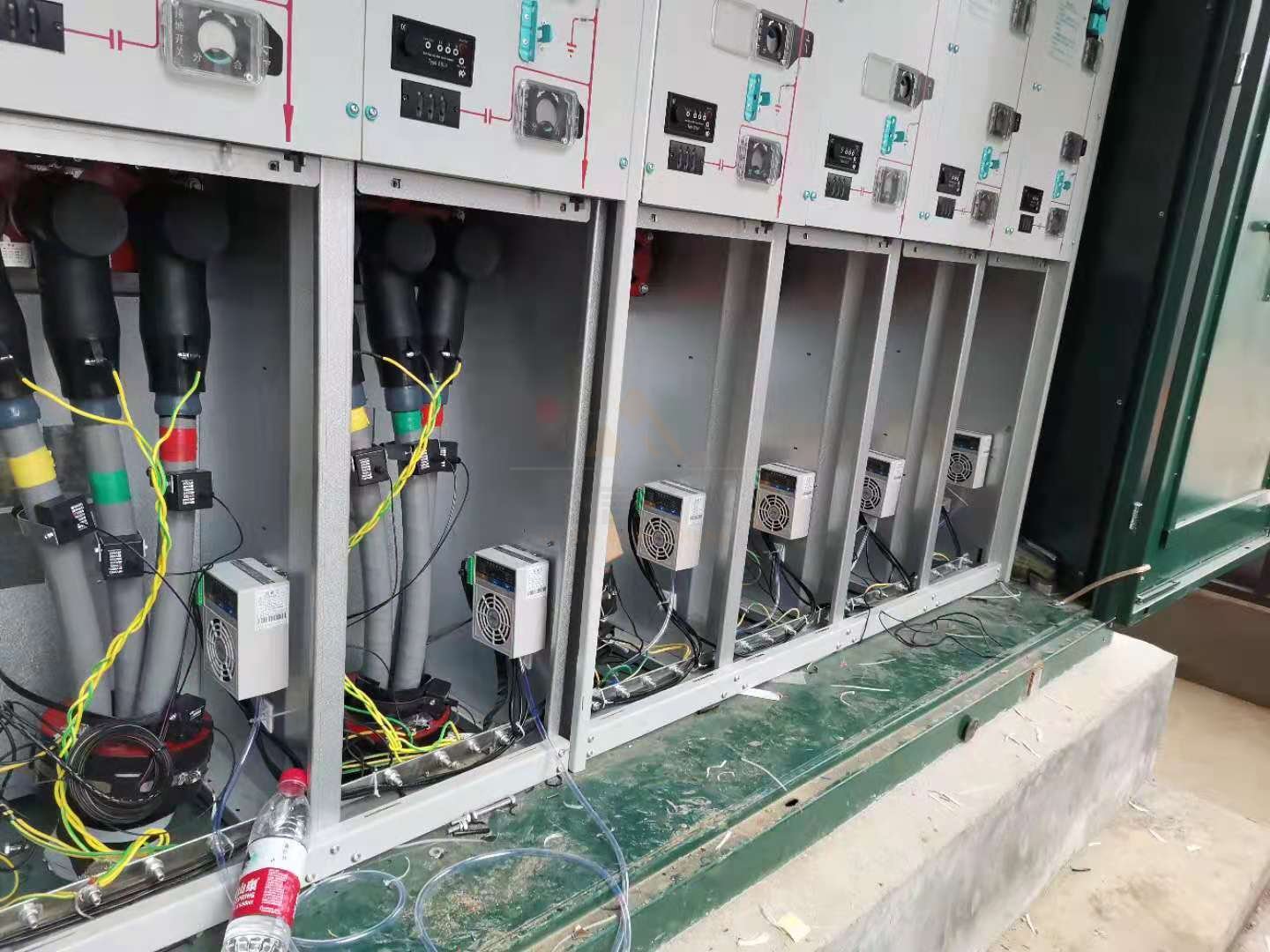 <a href='http://hfztjj.com' target='_blank'><u>智能除濕裝置</u></a>安裝